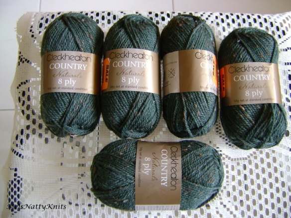 Cleckheaton Country Naturals Green 01