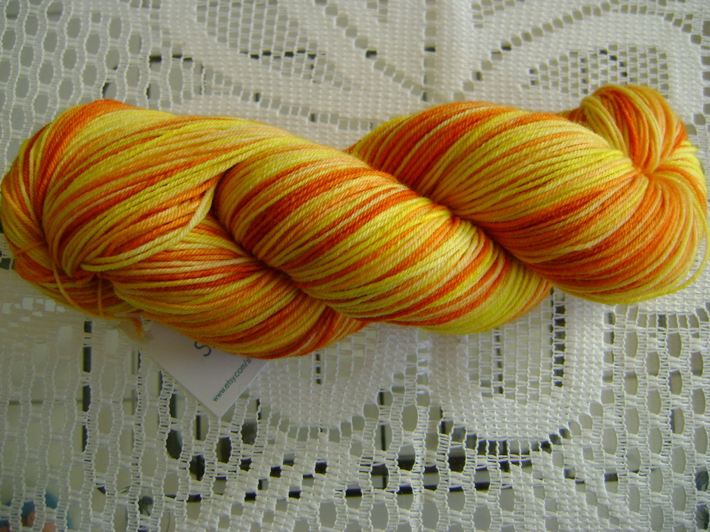 Showed That Nylon Yarn Could 89